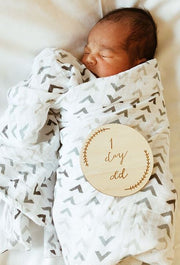 The Original Round Wood Baby Milestones - The LoLueMade Company®